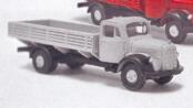 Lastbil Mercedes L3500 med fla