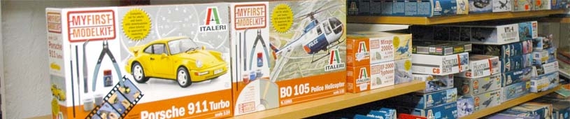 Plast och trämodeller